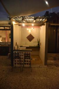 Habitación, balcón frente al mar y alberca