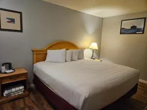 Captain's Inn and Suites - Rockport