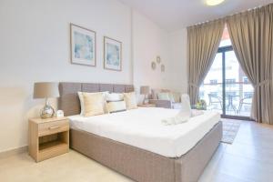 Posh Studio Apartments
