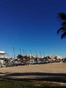 Les Ondines sea view with air conditioning