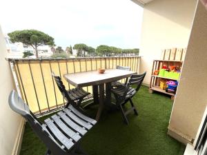 Superbe T3 cosy, piscine, parking, clim, ascenseur