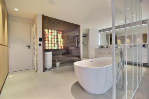 Bee Happy Loft Welness