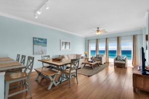 Topsl Beach Manor 413