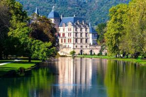 Appartements Loveroom Romantique La Mure : photos des chambres