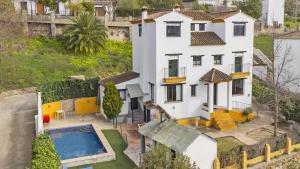 Cubos Casa Rural La Jara de Libar