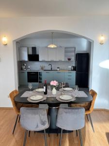 Comfortable apartment near the sea