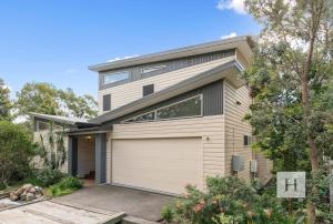 Murrays Lakeshore Getaway