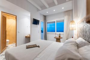 Flèria Seaview Suites