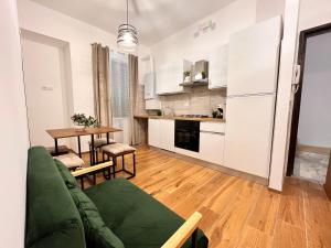 Apartment Roma Centocelle II - Cozy Design Wi-Fi & AC