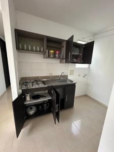 Apartamento Entresierras 3 hab con AC -un hogar lejos de casa