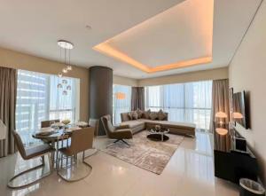 Luxury 2 Bedroom Apartment in Downtown