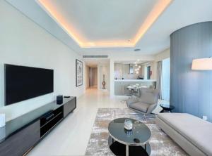 Luxury 2 Bedroom Apartment in Downtown
