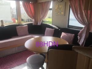 HAPPY DAYS Caravan88 North