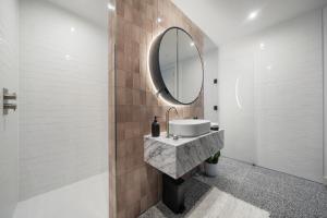 Luxury flat by the American Embassy