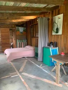 Suíte independente a 200m da praia da Gamboa - 锡利乌