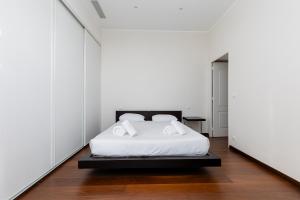 Les Floralies, large 3-room, sea and Monaco view