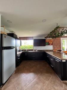 Hermosa Casa Familiar