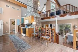 Quail Run Farm Pool Home - Bryant