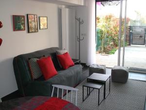 Appartements luxury F2 swimming pool ponds and sea : photos des chambres