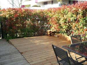 Appartements luxury F2 swimming pool ponds and sea : photos des chambres