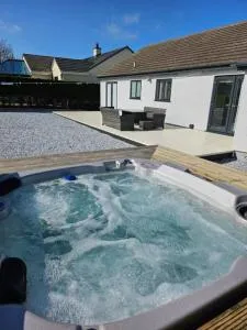 The Tranquil Retreat - Llanfflewyn