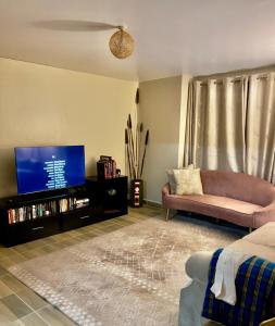 The Nairobi Nest - 15mins to JKIA