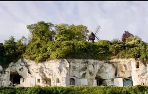 Maison flanc de coteau - 蒙索罗