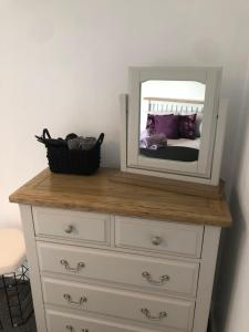 Middle Cottage Alton Towers, Peak District, JCB