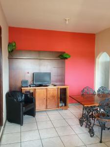 Linda casa de 2 Qtos completa com vista