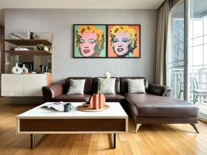 Roomy Modern 2BR - Ultra Fast WiFi - BTS Phrom Phong