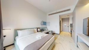 Vacationer Holiday Homes I Meydan Studio I 12 Mins to Downtown & Business Bay