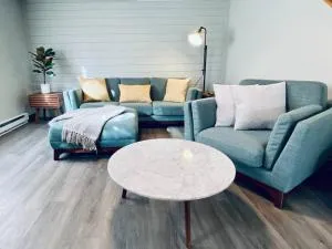 24 Serenity A Lakefront Cottage Retreat - 罗基希尔