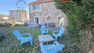 L'Ours #Terrasse#Vulcania - Les Ancizes-Comps