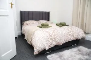 Limitless Sweet Home - Oadby