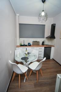 Black and white suites 1