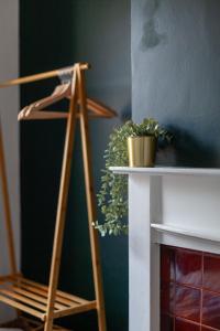 Boutique Double Room in RB Greenwich Elizabeth Line 10 minutes away