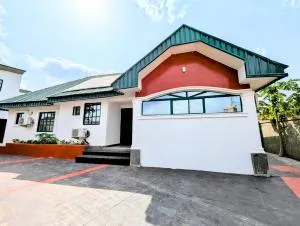 White Castle Hotels And Bar - Abak Rd, Uyo - Calabar