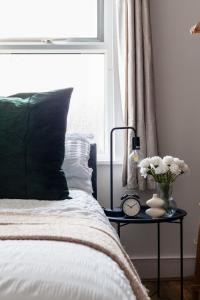 Boutique Double Room in RB Greenwich Elizabeth Line 10 minutes away