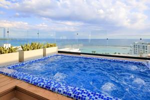 Lujoso Penthouse frente a la Playa de Boca Chica