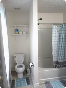 Spacious Entire home sleeps 4