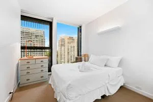 Perfect Melbourne Home Base on St Kilda Plus Parking - Melbourne