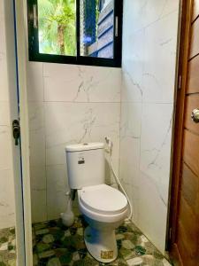 Big Deluxe - Appleton Little Paradise Beach Resort & Restaurant