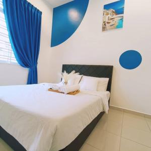 Batu Pahat Santorini 3 rooms 2 bath rooms