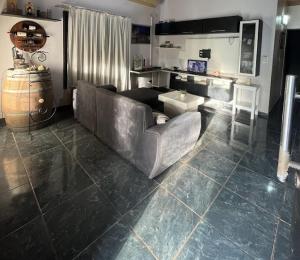 Casa amplia y moderna