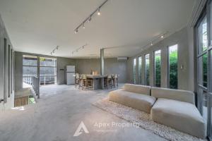 Luxury and Unique Lava Loft Pererenan