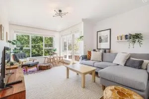 Auburn & Ivy - Scandi Charm off Burwood Road - Hawthorn