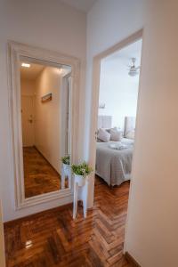 Av Corrientes Confortable depto para familia