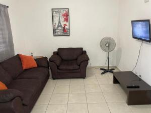 Casa de 3 recamaras a 5 min del Aeropuerto