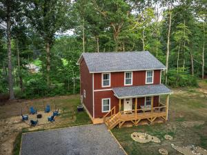 Serene retreat minutes from downtown Asheville