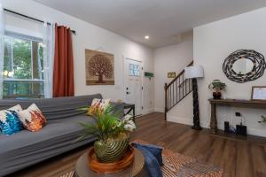 Serene retreat minutes from downtown Asheville